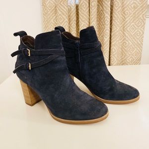 Navy velvet booties